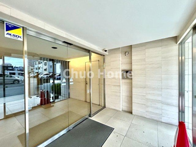 【防犯設備】 | ウィルローズ瑞江クラース | 【オートロック】オートロックシステムでセキュリティ充実。当たり前ですが、安全で安心して暮らすのって大事ですよね。お探しのご条件でオートロック付きの物件を探す方も多いですがやはりセキュリティは大事です。