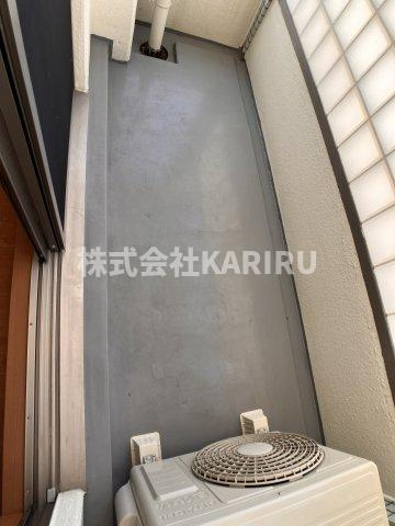 ル・クレール今福のバルコニー