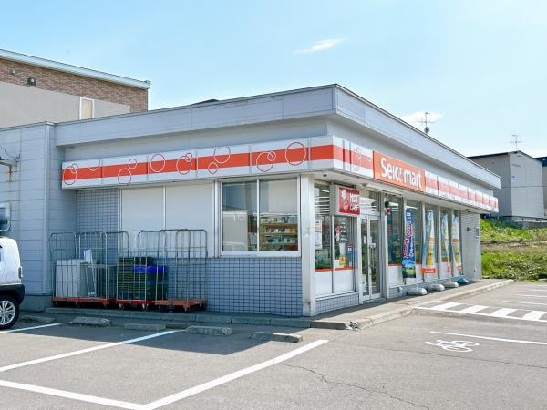 網走市駒場南１丁目4－28戸建の周辺