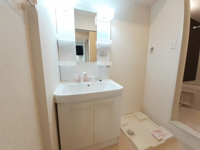 【洗面所】 | グラース・メゾン | 広い洗面スペース