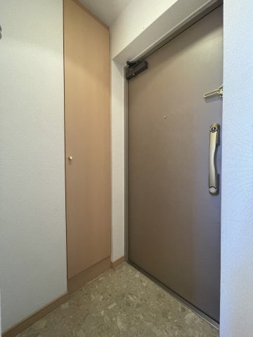 ※類似間取り別部屋参考写真となります