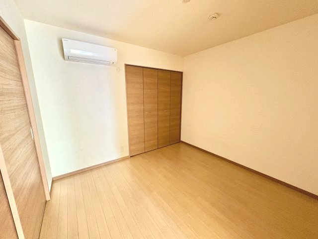 スクラム豊成の居間・リビング
