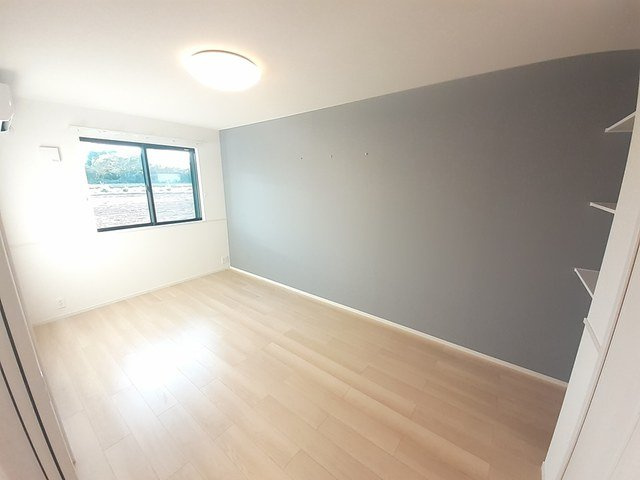 エムズ　サニーガーデンⅩⅩⅢの洋室|個人の部屋や寝室として使える洋室です