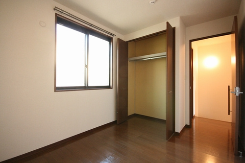 ドルフ桜丘2の収納