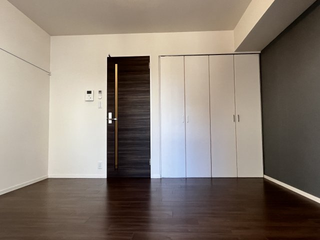 リオリブロの寝室