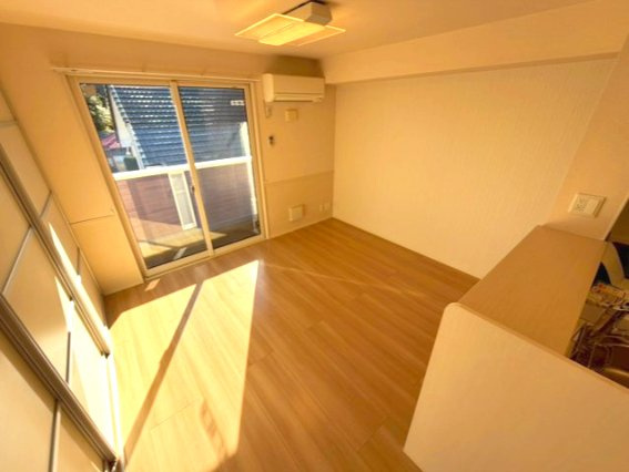 【居間・リビング】