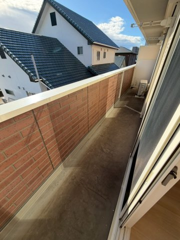 【バルコニー】