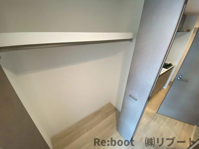 S-RESIDENCE原木中山azure(エスレジデンスバラキナカヤマアズール)の内装