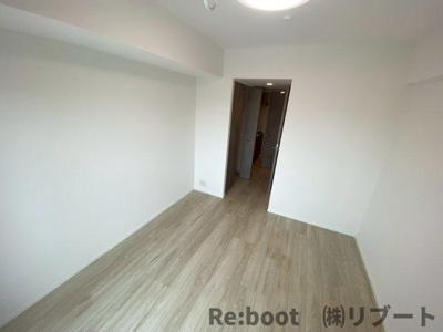 【洋室】 | S-RESIDENCE原木中山azure(エスレジデンスバラキナカヤマアズール)