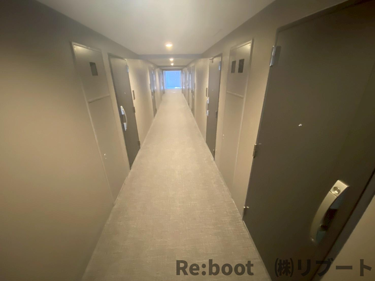 S-RESIDENCE原木中山azure(エスレジデンスバラキナカヤマアズール)のロビー