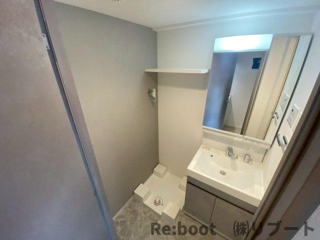 S-RESIDENCE原木中山azure(エスレジデンスバラキナカヤマアズール)のバルコニー