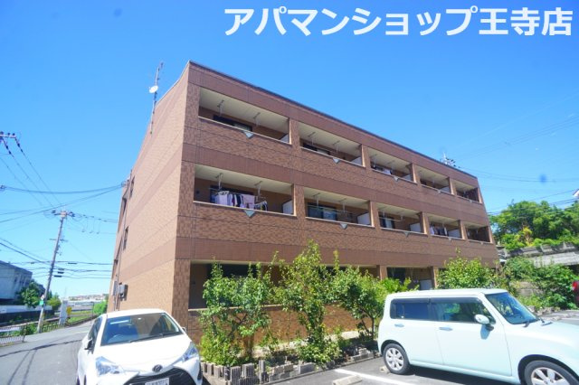 ラ・ポーラ滝川Ⅱ番館