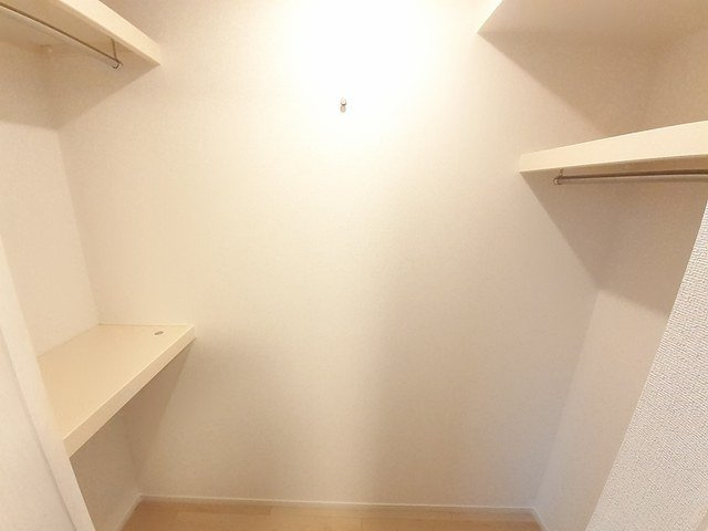 コージー　フラットⅡの収納|便利な収納スペースです。