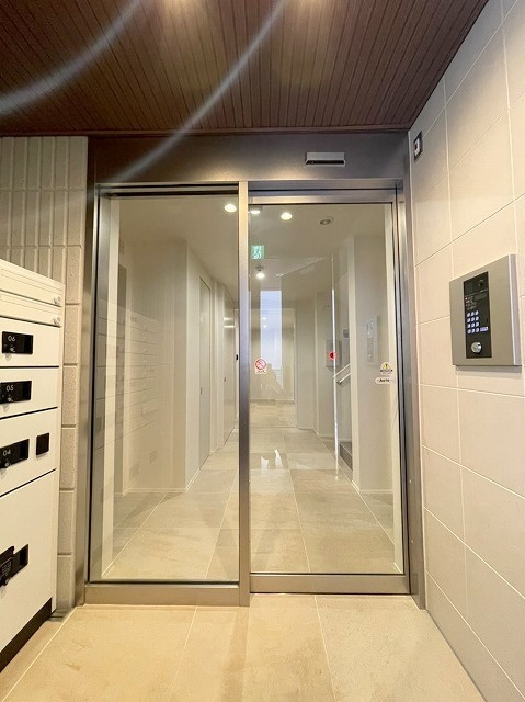 Ｓｅｖｅｎ　Ｌｅａｖｅｓ　白金台のエントランス|★オートロック付きエントランス★