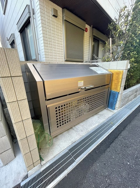 Ｓｅｖｅｎ　Ｌｅａｖｅｓ　白金台のその他共用部分|★敷地内ゴミストッカー★