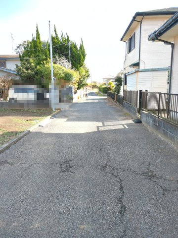【前面道路含む現地写真】 | 九十九里町真亀　中古戸建