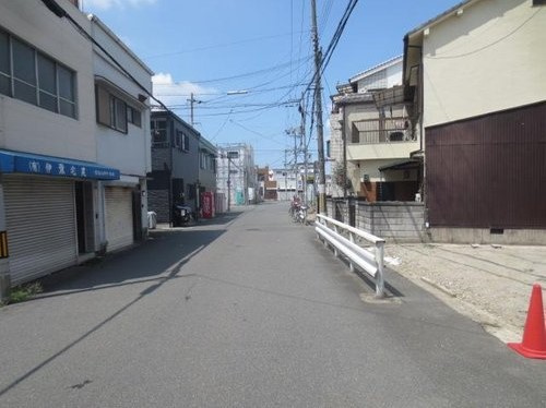 守口市南寺方北通1丁目　土地の前面道路含む現地写真