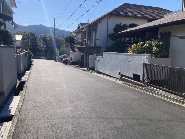 【前面道路含む現地写真】の画像