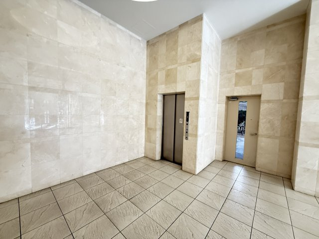 リベール明石相生町のロビー