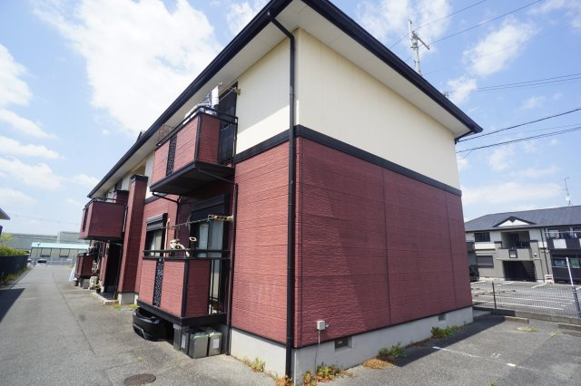 ルミエール二階堂の外観