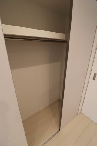 リブリ岸辺・OSAKAの収納