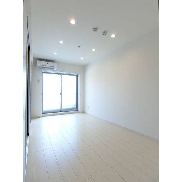 リブリ岸辺・OSAKAのバルコニー