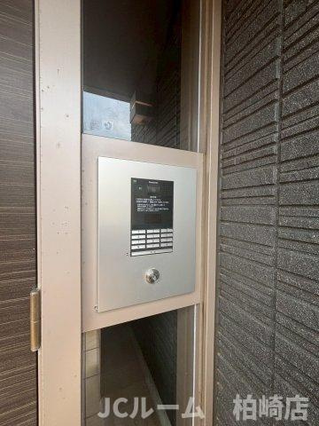 柏崎市松美１丁目のアパートのセキュリティ