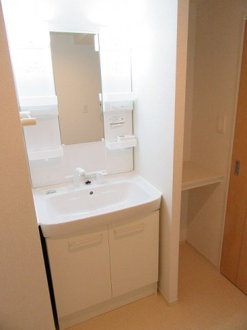 エバンレジデンスⅡの洗面所