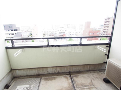 【バルコニー】 | ティアラ港