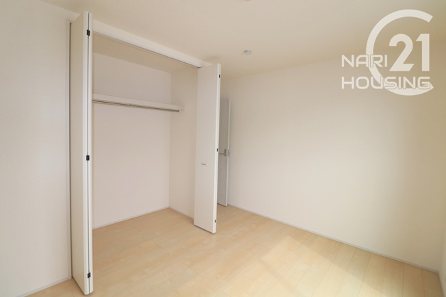 【設備】 | リーブルガーデン　あきる野市伊奈　新築　全15棟　1号棟 | 浴室に窓♪