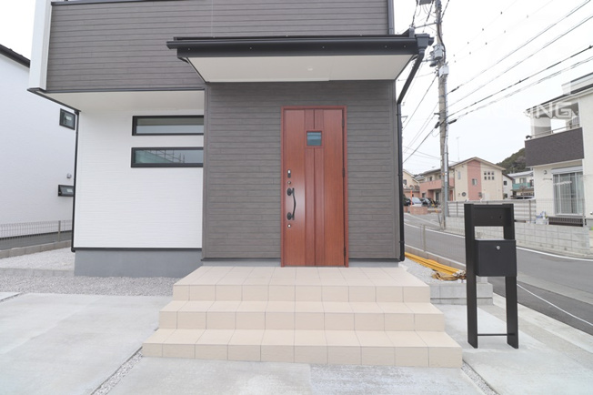 【前面道路含む現地写真】 | リーブルガーデン　あきる野市伊奈　新築　全15棟　1号棟 | 前面道路含む現地写真です