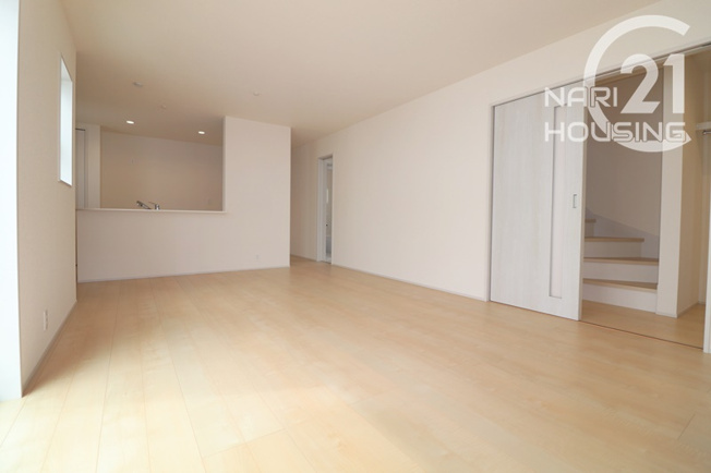 【設備】 | リーブルガーデン　あきる野市伊奈　新築　全15棟　1号棟 | カウンターキッチン♪