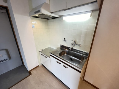 【キッチン】 | レジスコート今津中