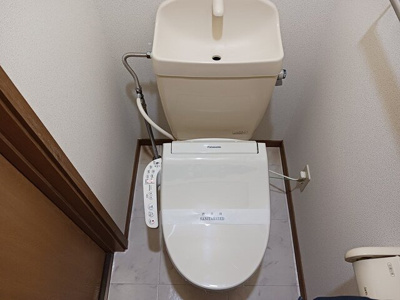 【トイレ】 | フォレスト・ヒルズＡ | 落ち着いた色調のトイレです