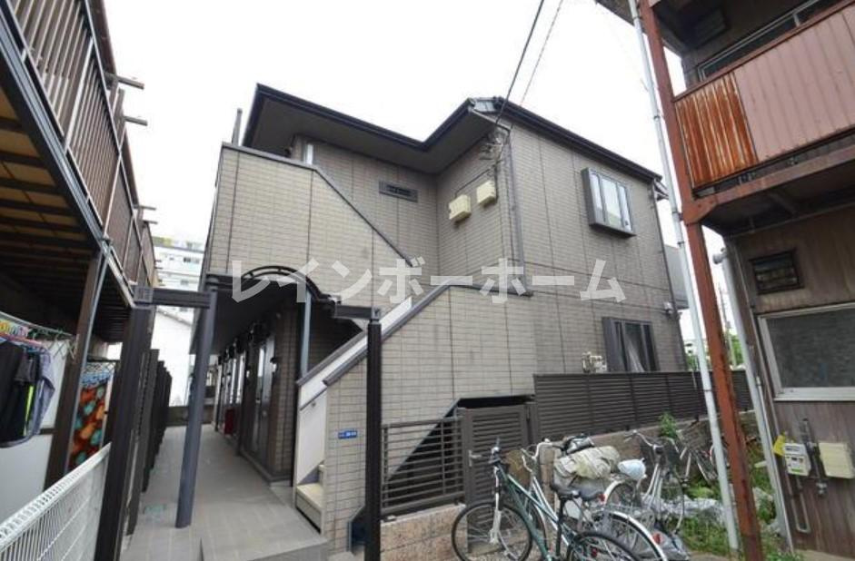 オークフォレストの外観