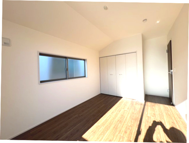 あきる野市野辺　新築戸建全1棟の洋室|【洋室3】収納スペース