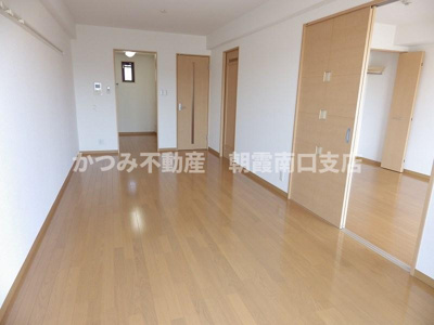 【居間・リビング】 | クオーレF | 他号室参考写真