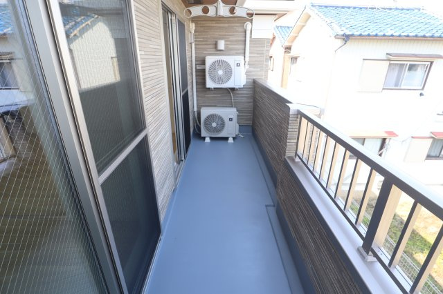 プレアデス光の駐車場