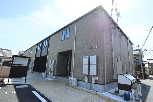 橿原市北妙法寺町のアパート