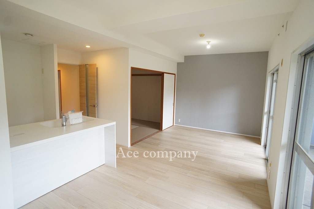 【居間・リビング】の画像