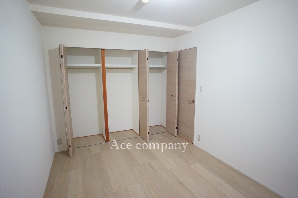 【寝室】の画像