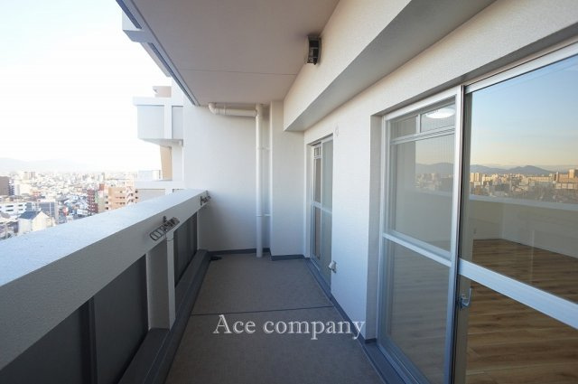 【バルコニー】 | プレスタ杭全 | 十分な広さの東向きバルコニーです☆