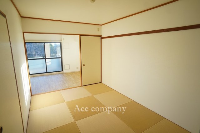 【寝室】の画像