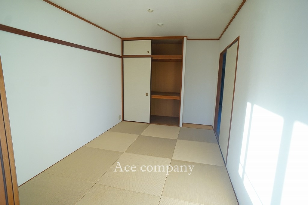 【寝室】の画像