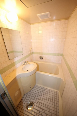 【浴室】 | ダイアパレス京町II
