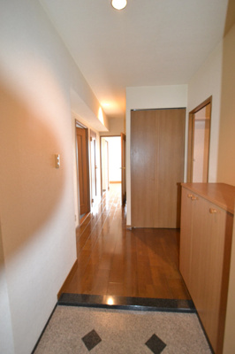 【玄関】 | ファミールタワープラザ岡山イーストタワー