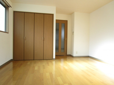 【居間・リビング】 | 駅元ビル