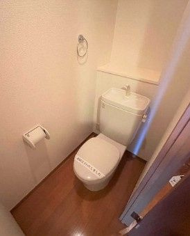 橘ビルのトイレ