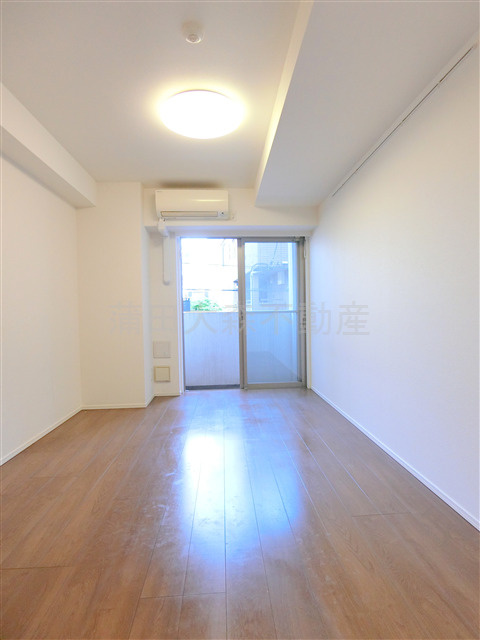 XEBEC(ジーベック平和島Ⅱの居間・リビング