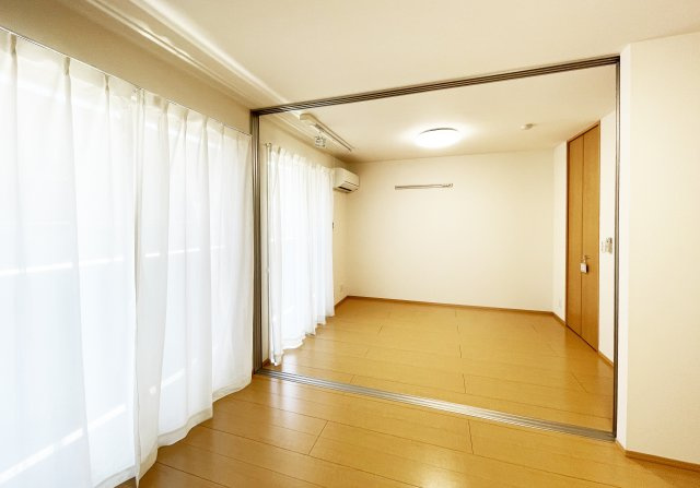 リルシアの居間・リビング